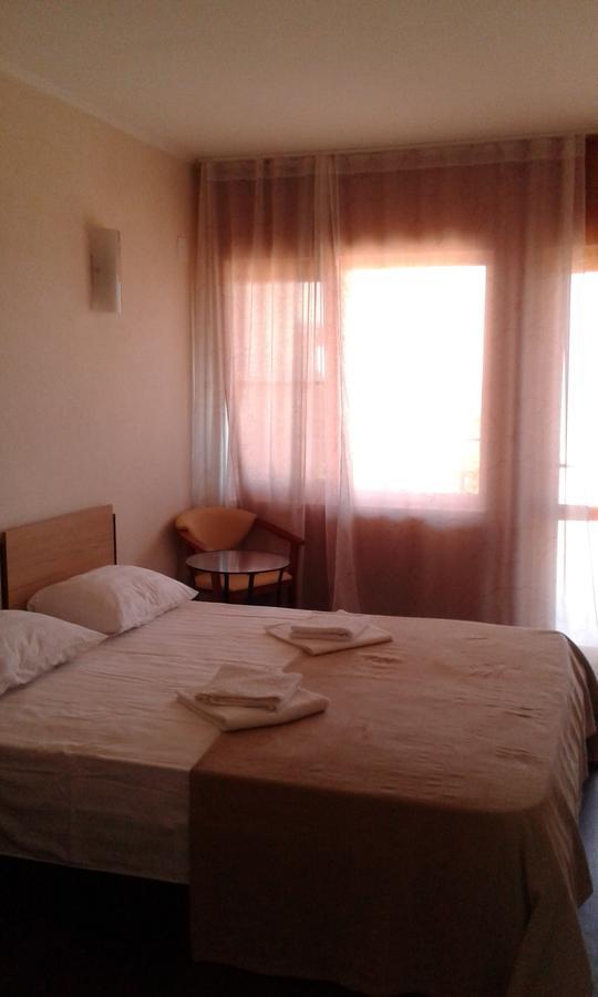 Guest House Amra New Athos Exterior foto