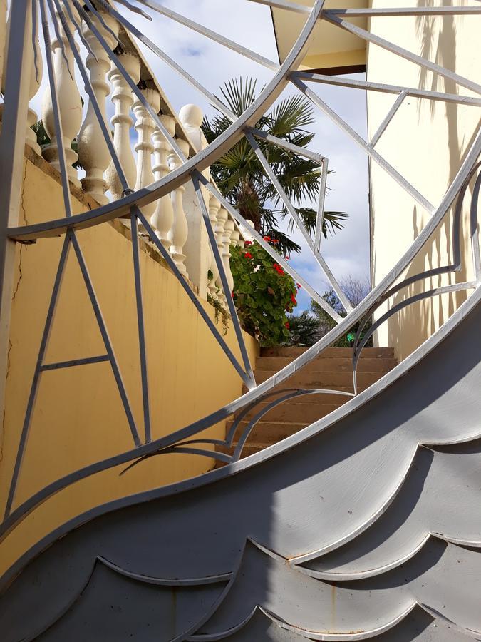 Guest House Amra New Athos Exterior foto